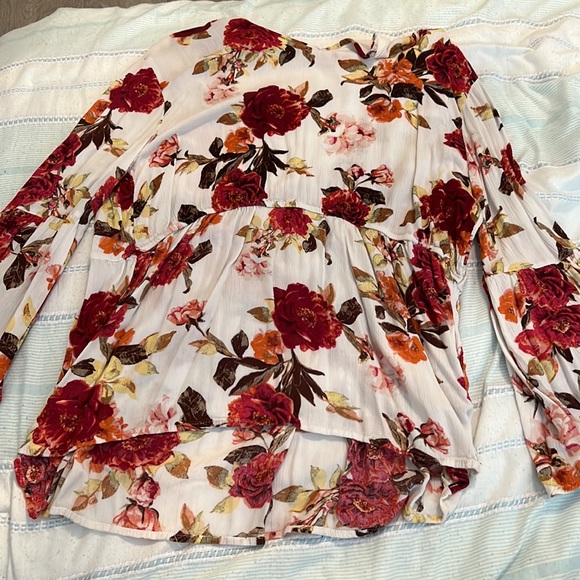 Long Sleeve Flower Blouse from A.N.A for $15. Size PXL - Picture 2 of 2